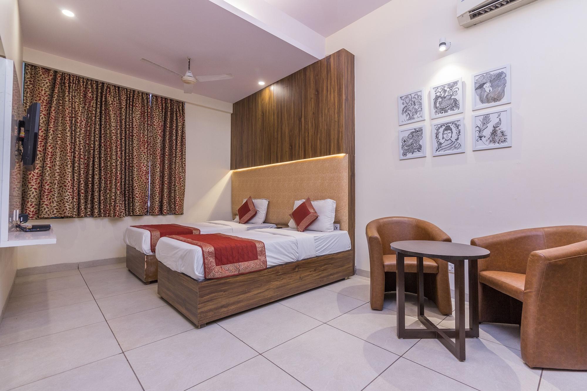 Rupam Hotel Delhi  Eksteriør billede