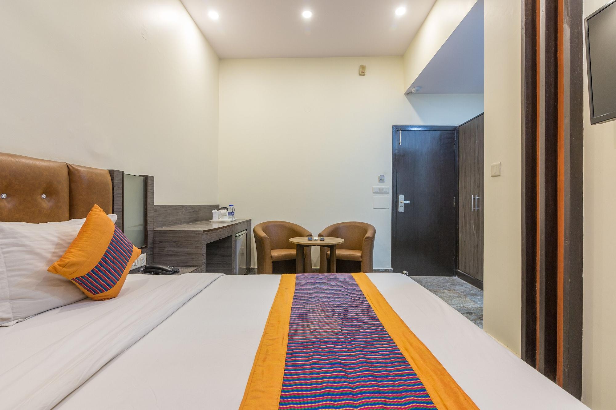 Rupam Hotel Delhi  Eksteriør billede
