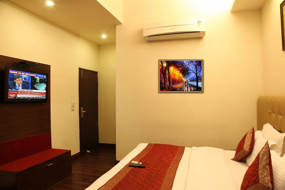 Rupam Hotel Delhi  Eksteriør billede