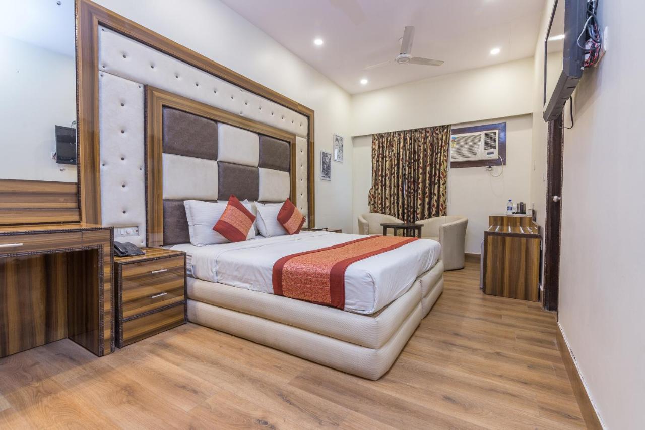 Rupam Hotel Delhi  Eksteriør billede